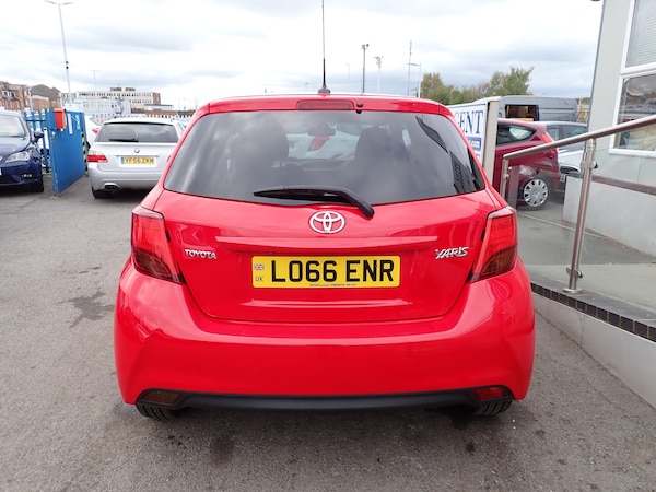 Used Toyota Yaris 2016 for sale - 76287962: Photo 9