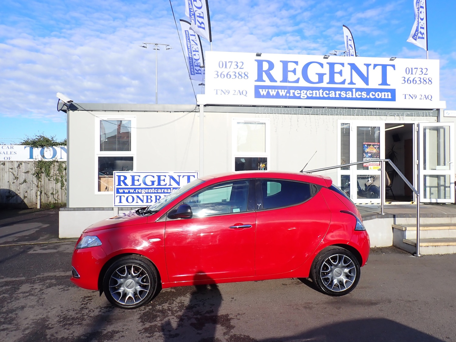 Used Chrysler Ypsilon 2014 for sale - 77408868: Photo 5