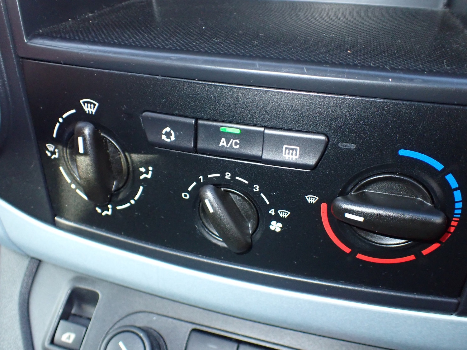 Used Citroen Berlingo 2014 for sale - 76845403: Photo 15