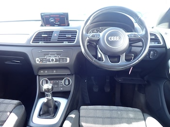 Used Audi Q3 2016 for sale - 78289203: Photo