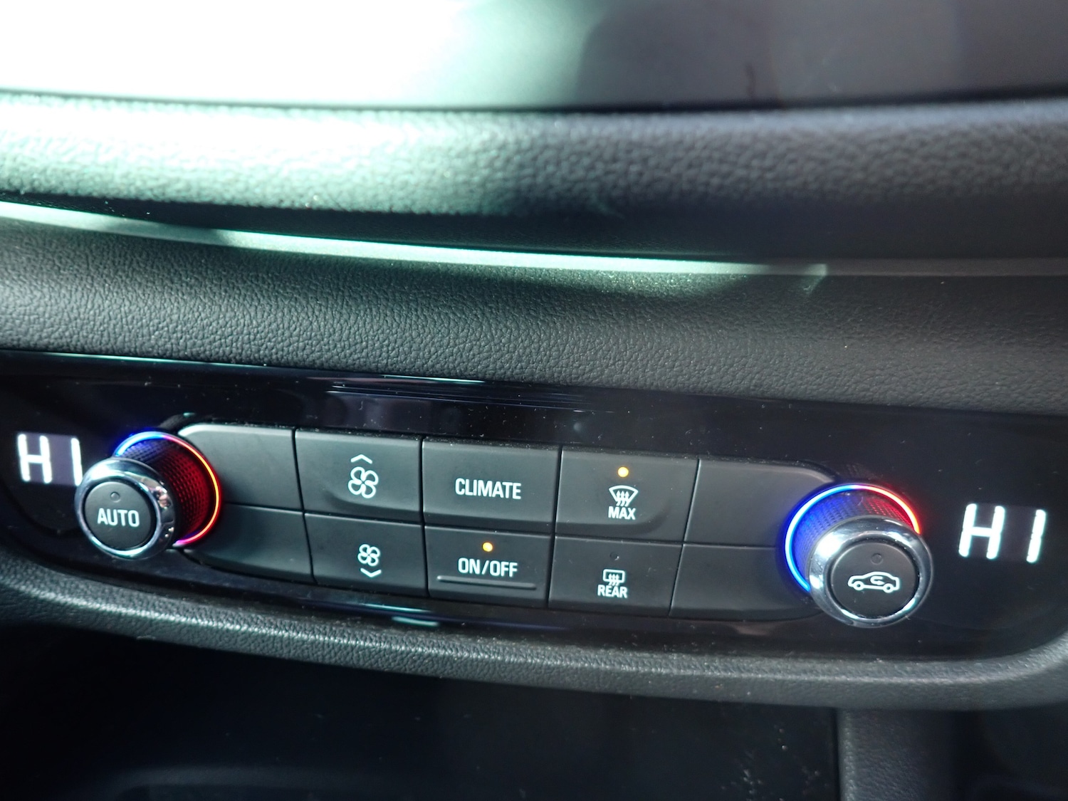 Used Vauxhall Insignia 2017 for sale - 77408865: Photo 17