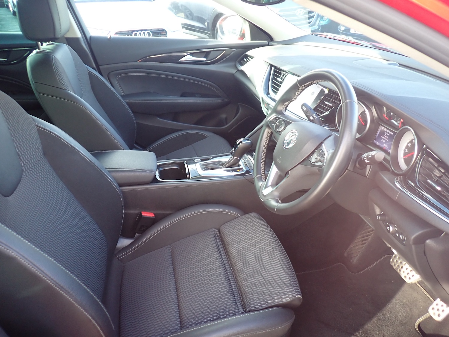 Used Vauxhall Insignia 2017 for sale - 77408865: Photo 21