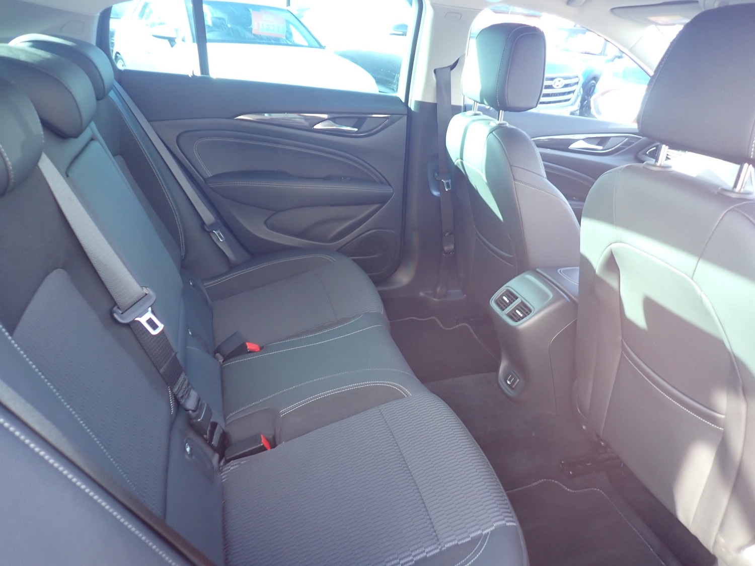 Used Vauxhall Insignia 2017 for sale - 77408865: Photo 23