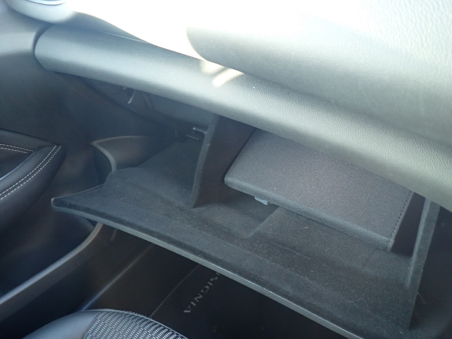 Used Vauxhall Insignia 2017 for sale - 77408865: Photo 34