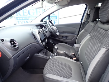 Used Renault Captur 2018 for sale - 75908589: Photo