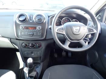 Used Dacia Sandero 2020 for sale - 79805727: Photo