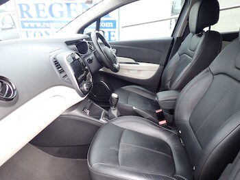 Used Renault Captur 2019 for sale - 77764193: Photo