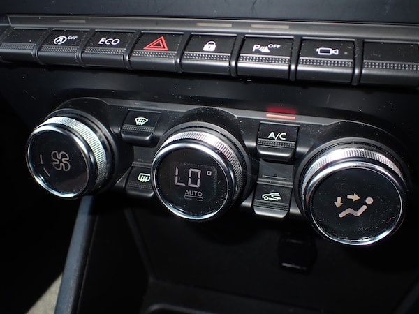 Used Dacia Duster 2020 for sale - 74571196: Photo 20