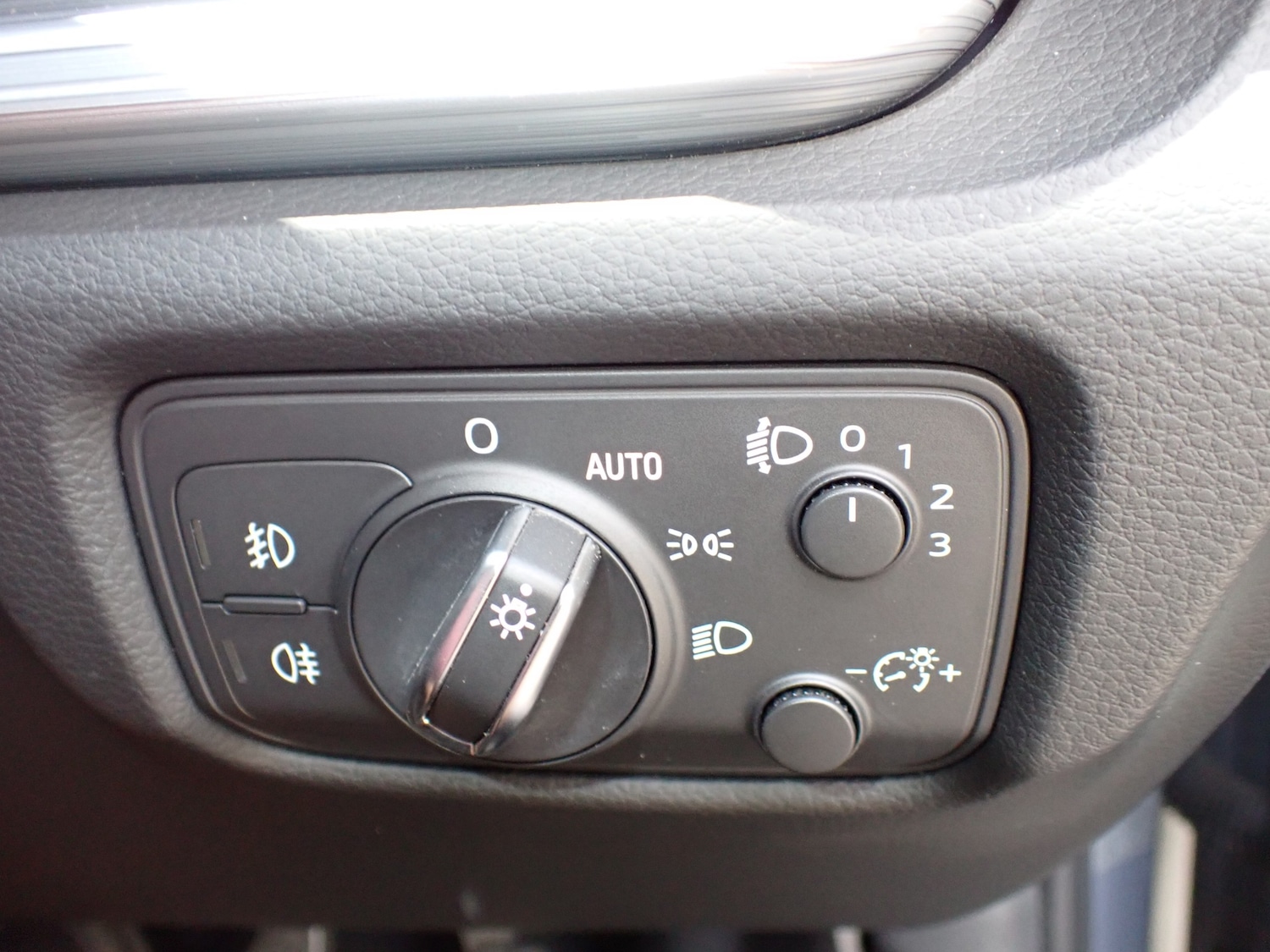 Used Audi A3 2015 for sale - 76480829: Photo 22