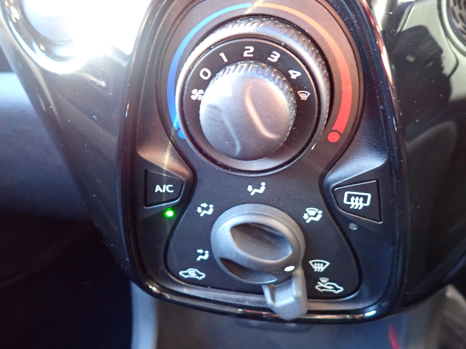 Used Citroen C1 2015 for sale - 77104130: Photo 16