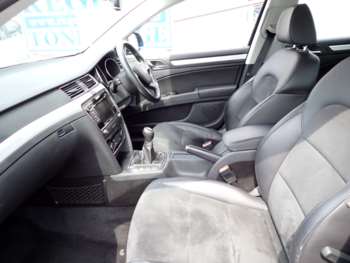 Used Skoda Superb 2015 for sale - 74846023: Photo