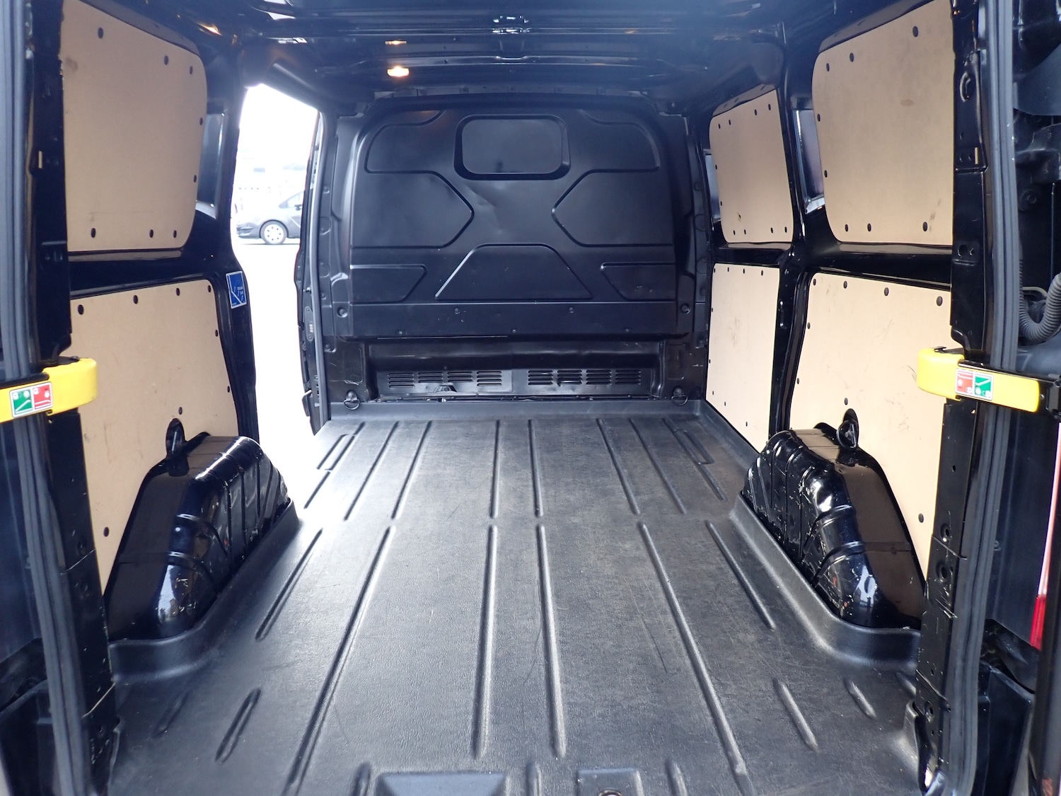 Used Ford Transit Custom 2018 for sale - 77984172: Photo 12