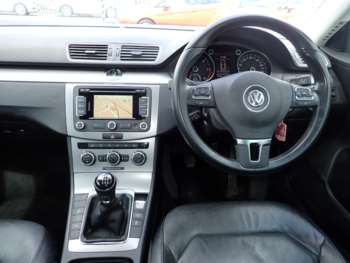 Used Volkswagen Passat 2014 for sale - 74710674: Photo