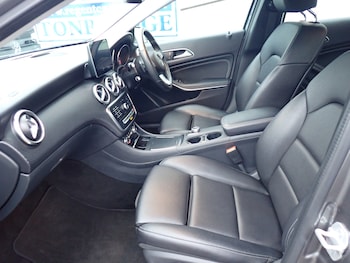 Used Mercedes-Benz A-Class 2017 for sale - 77403952: Photo