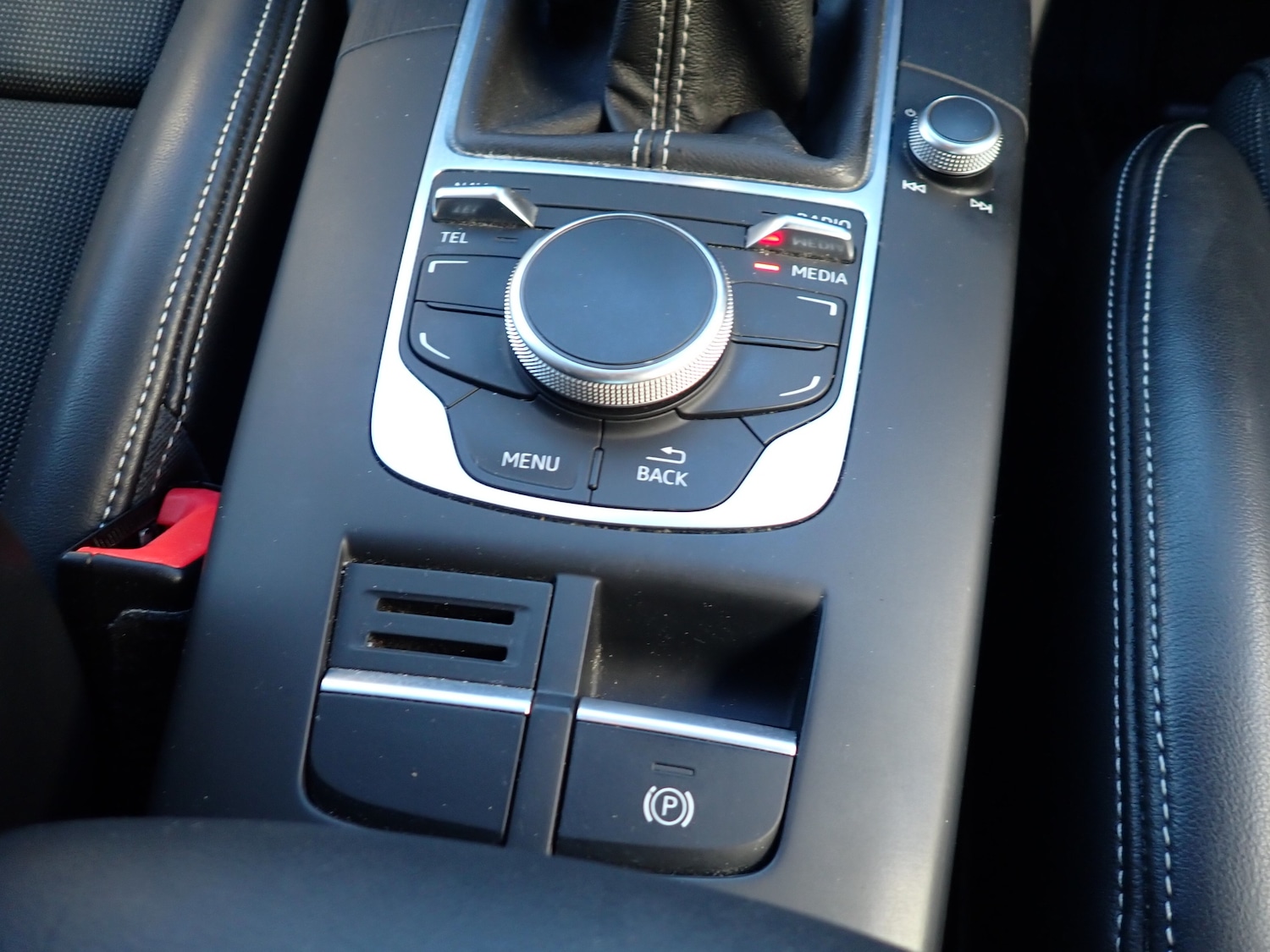 Used Audi A3 2015 for sale - 76905194: Photo 14