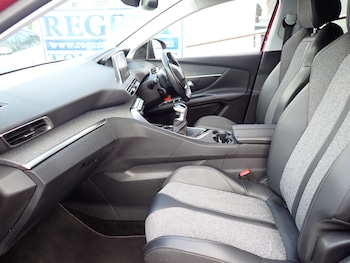 Used Peugeot 3008 2019 for sale - 79394926: Photo