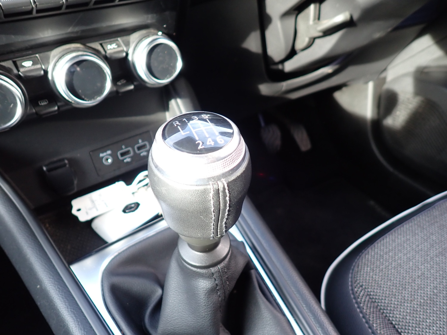 Used Renault Captur 2020 for sale - 77312972: Photo 13