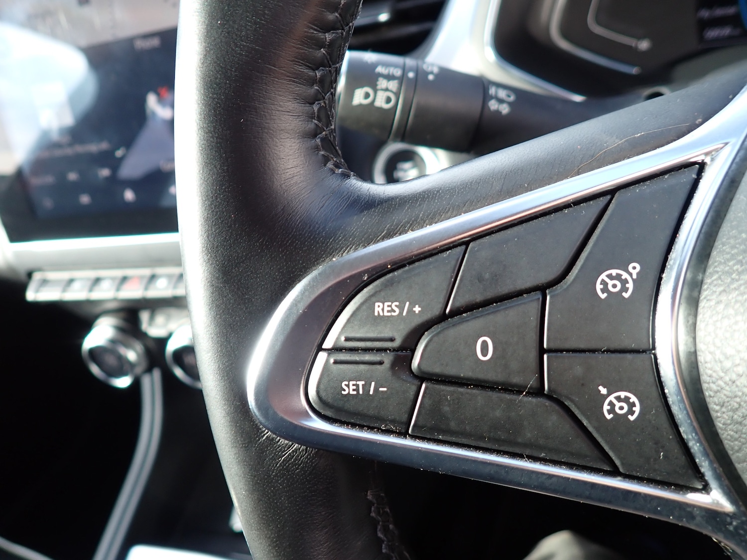 Used Renault Captur 2020 for sale - 77312972: Photo 17