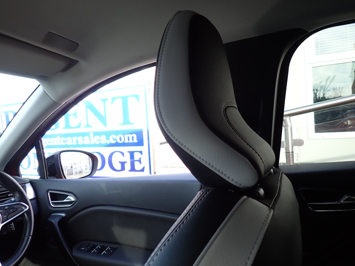 Used Renault Captur 2020 for sale - 77312972: Photo 23