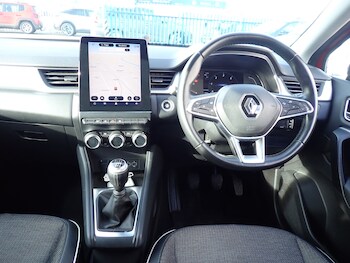 Used Renault Captur 2020 for sale - 77312972: Photo