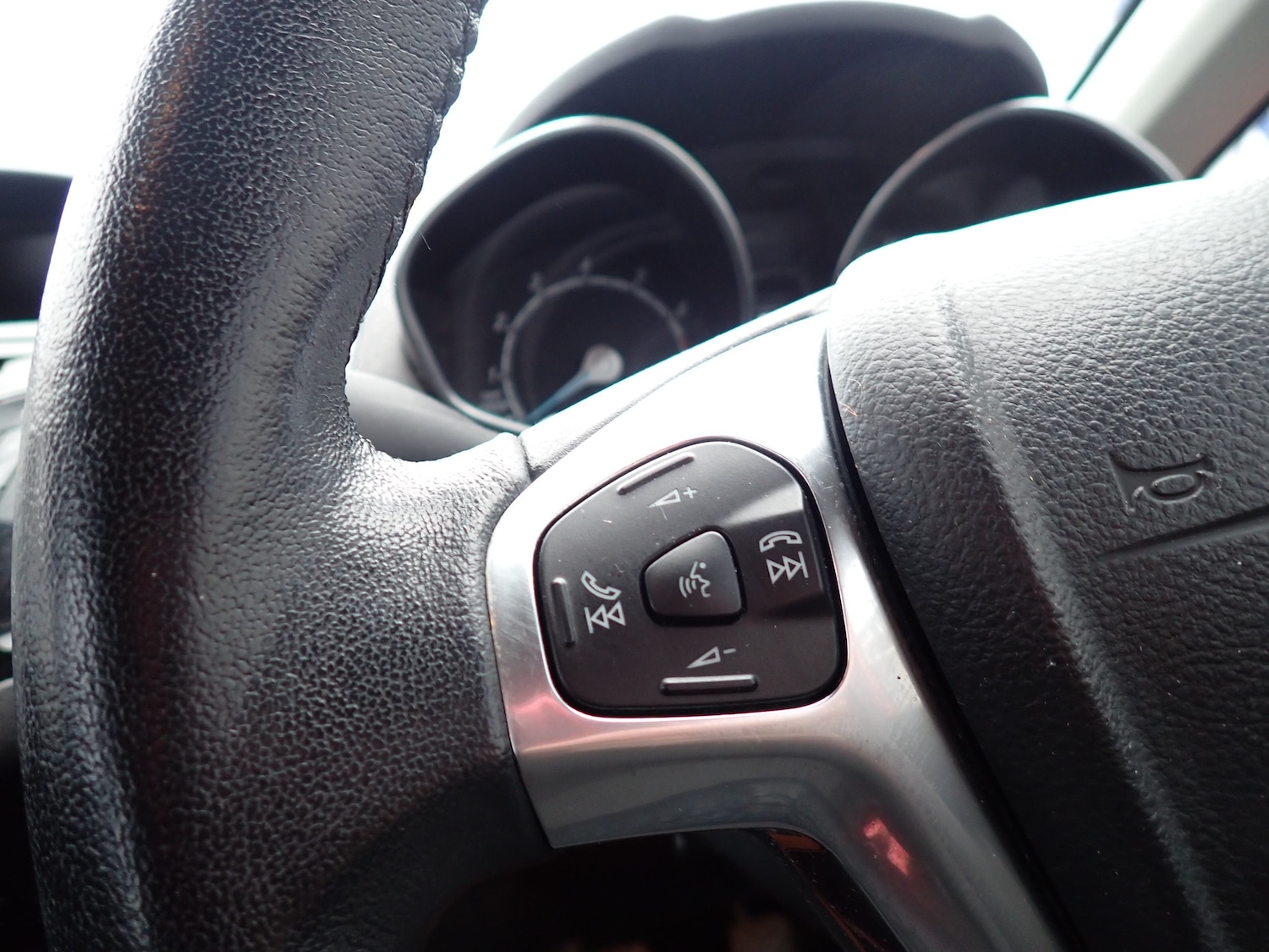 Used Ford Fiesta 2016 for sale - 76863094: Photo 19