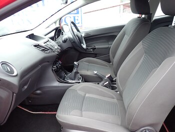 Used Ford Fiesta 2016 for sale - 76863094: Photo