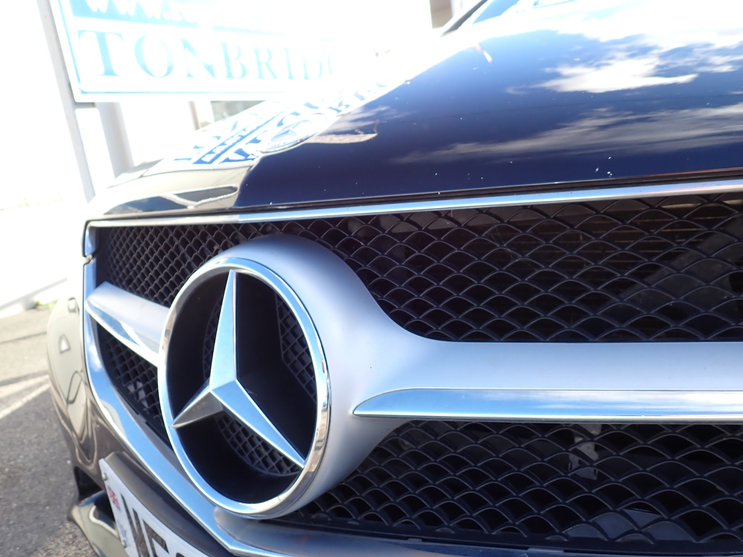 Used Mercedes-Benz E Class 2014 for sale - 76292880: Photo 28