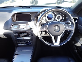 Used Mercedes-Benz E Class 2014 for sale - 76292880: Photo