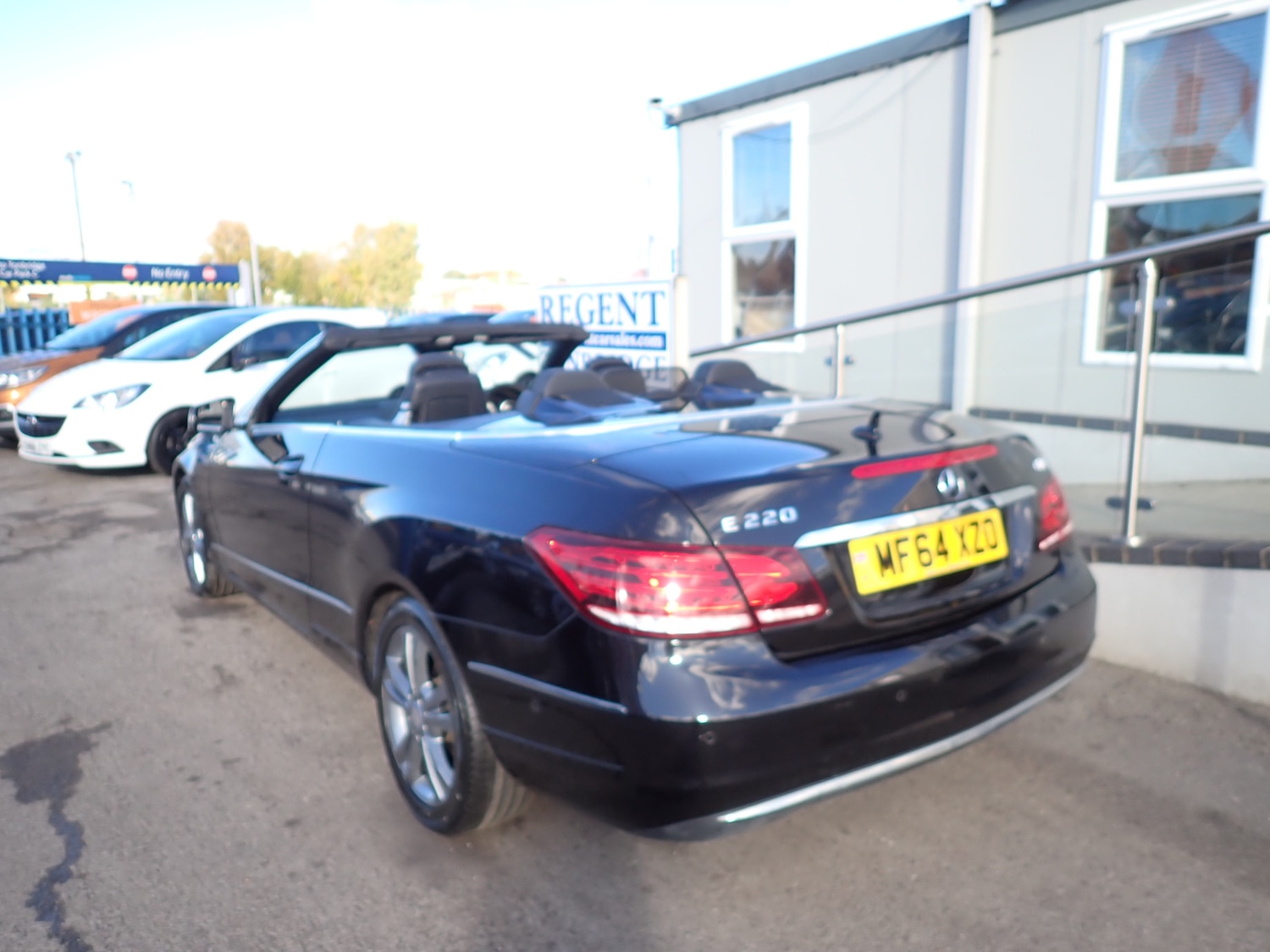 Used Mercedes-Benz E Class 2014 for sale - 76292880: Photo 8