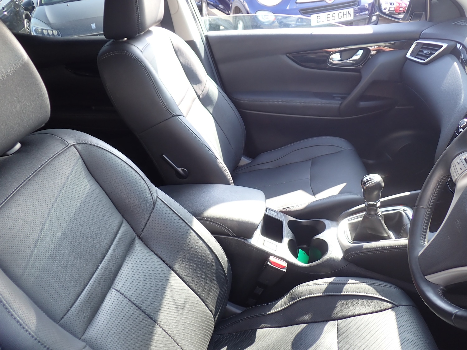 Used Nissan Qashqai 2017 for sale - 77013959: Photo 25