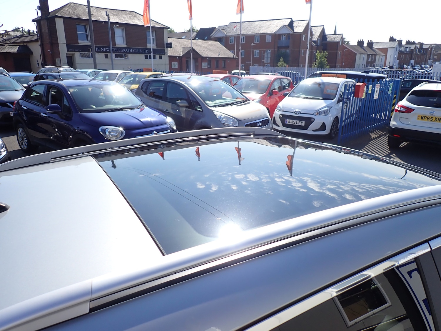 Used Nissan Qashqai 2017 for sale - 77013959: Photo 33