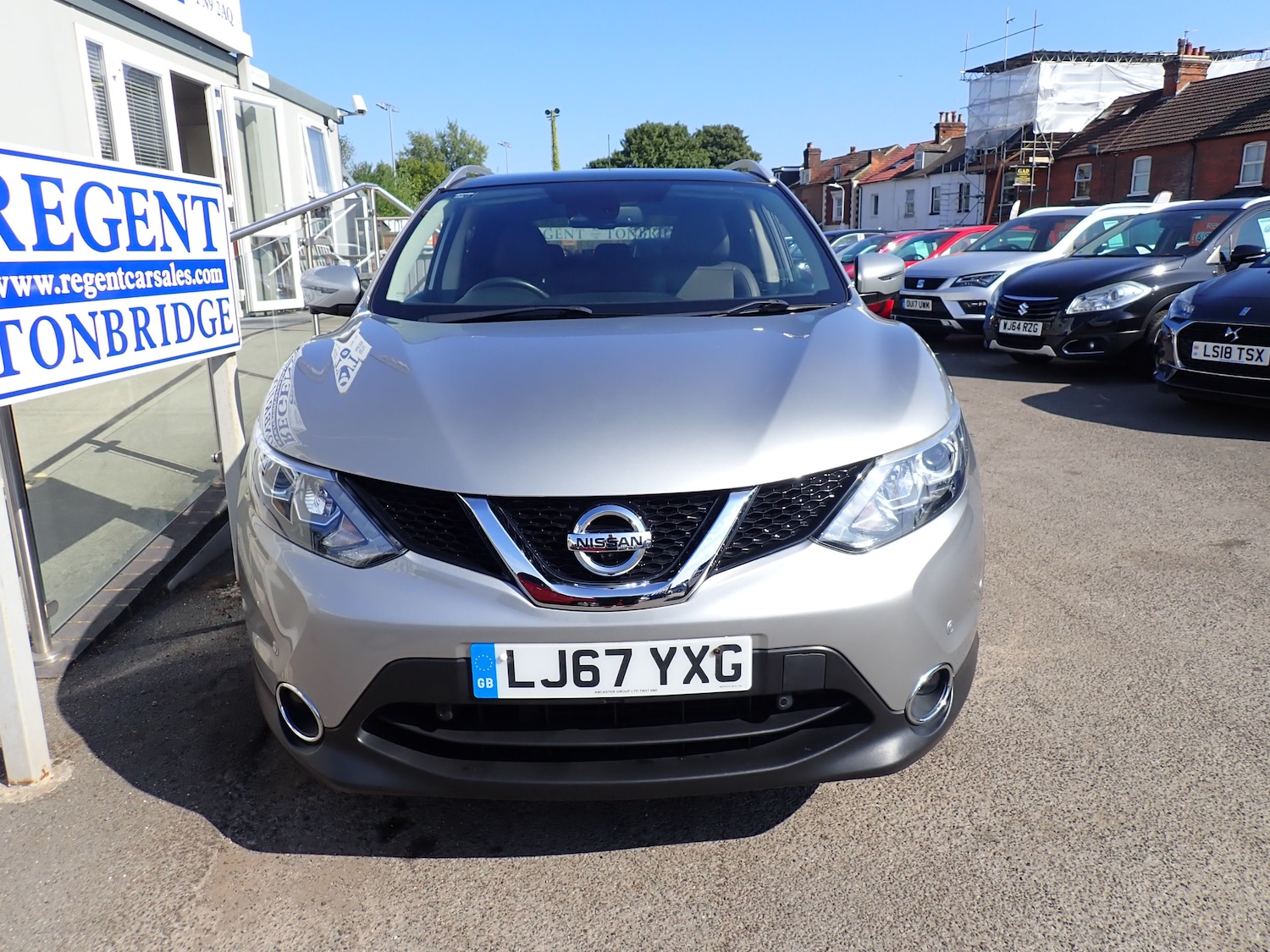 Used Nissan Qashqai 2017 for sale - 77013959: Photo 6