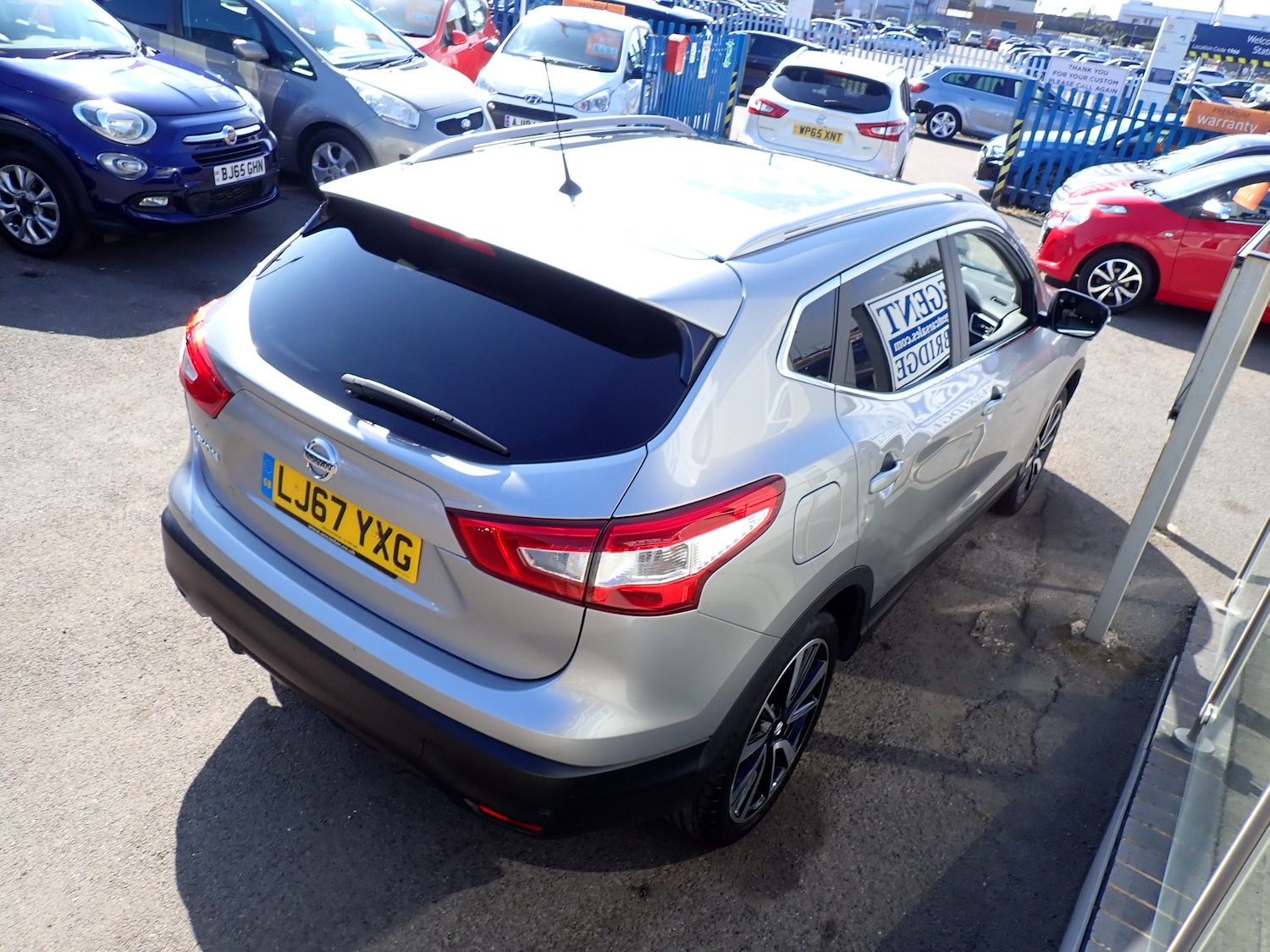 Used Nissan Qashqai 2017 for sale - 77013959: Photo 8