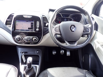 Used Renault Captur 2018 for sale - 78926930: Photo