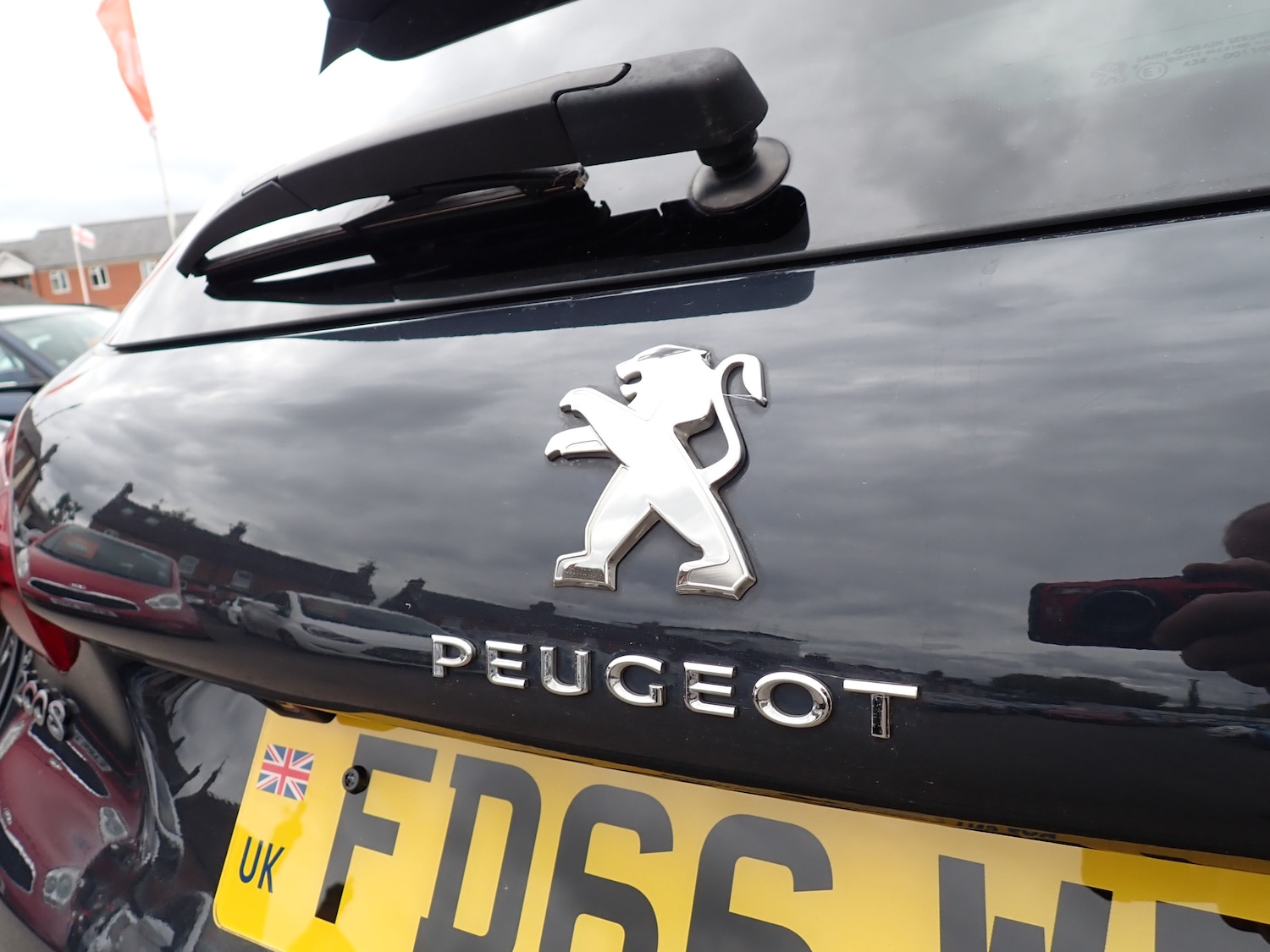 Used Peugeot 2008 2017 for sale - 76376793: Photo 25