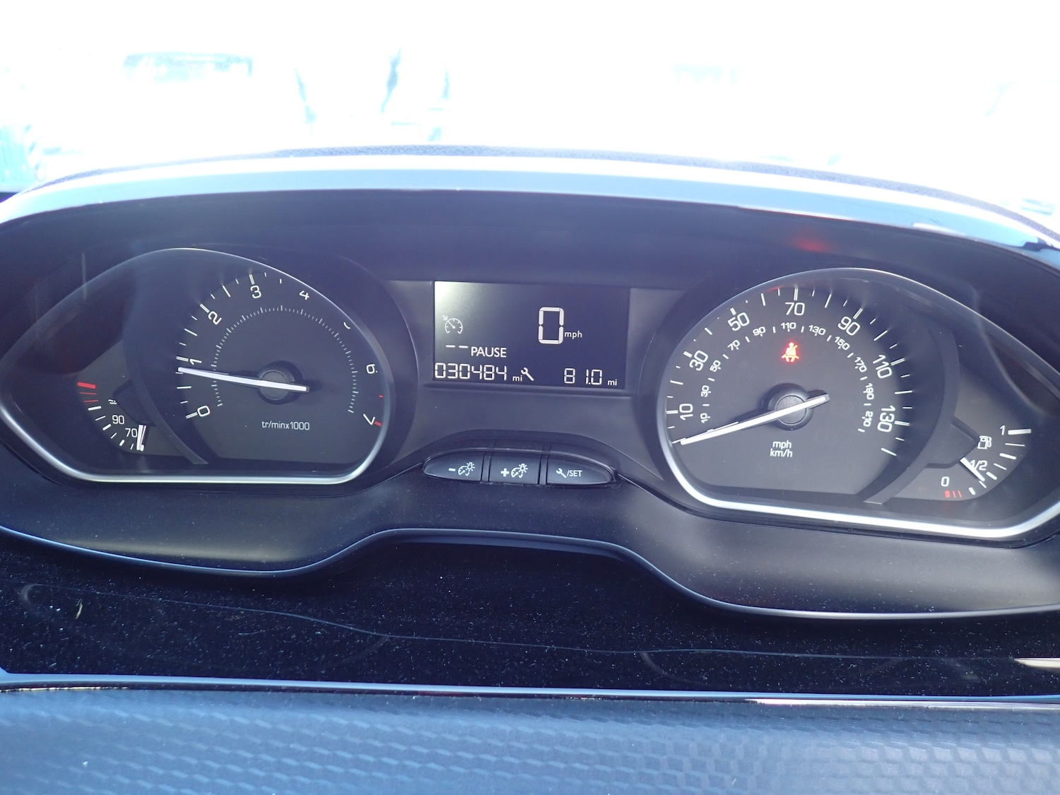 Used Peugeot 2008 2017 for sale - 76040533: Photo 12