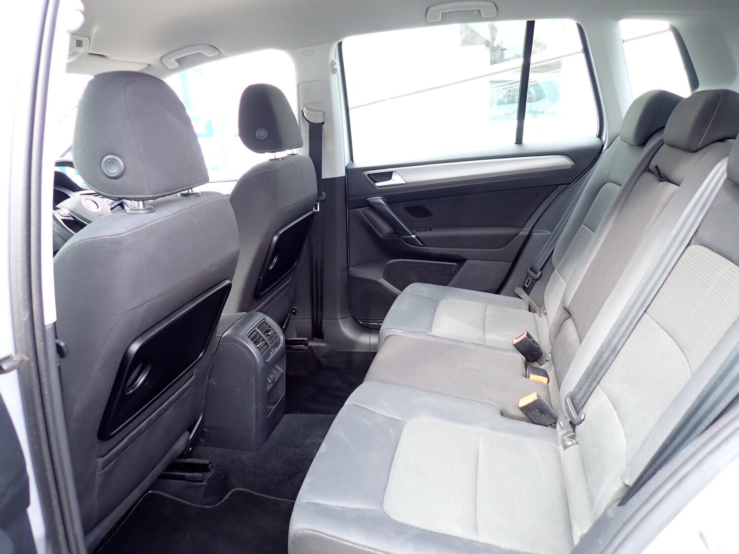 Used Volkswagen Golf SV 2015 for sale - 75713527: Photo 4