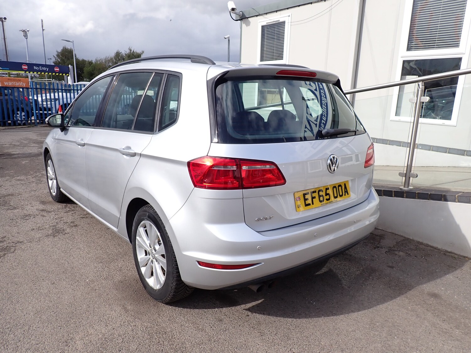 Used Volkswagen Golf SV 2015 for sale - 75713527: Photo 8