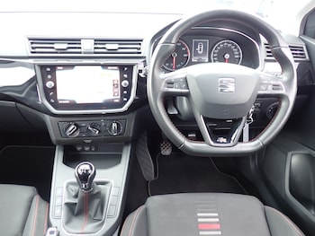 Used SEAT Ibiza 2017 for sale - 76090059: Photo 2