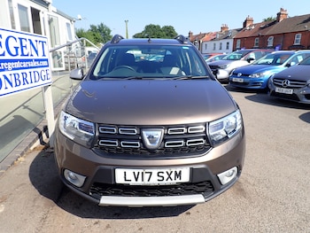 Used Dacia Sandero Stepway 2017 for sale - 78956450: Photo