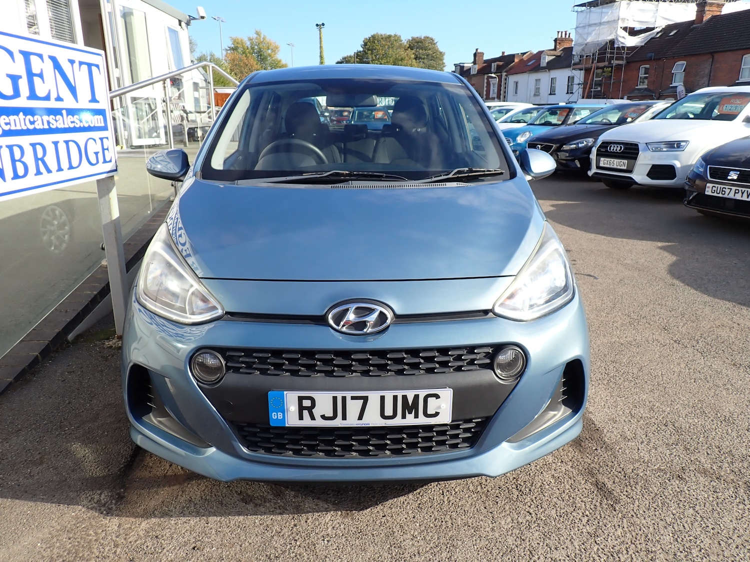 Used Hyundai i10 2017 for sale - 77159444: Photo 7