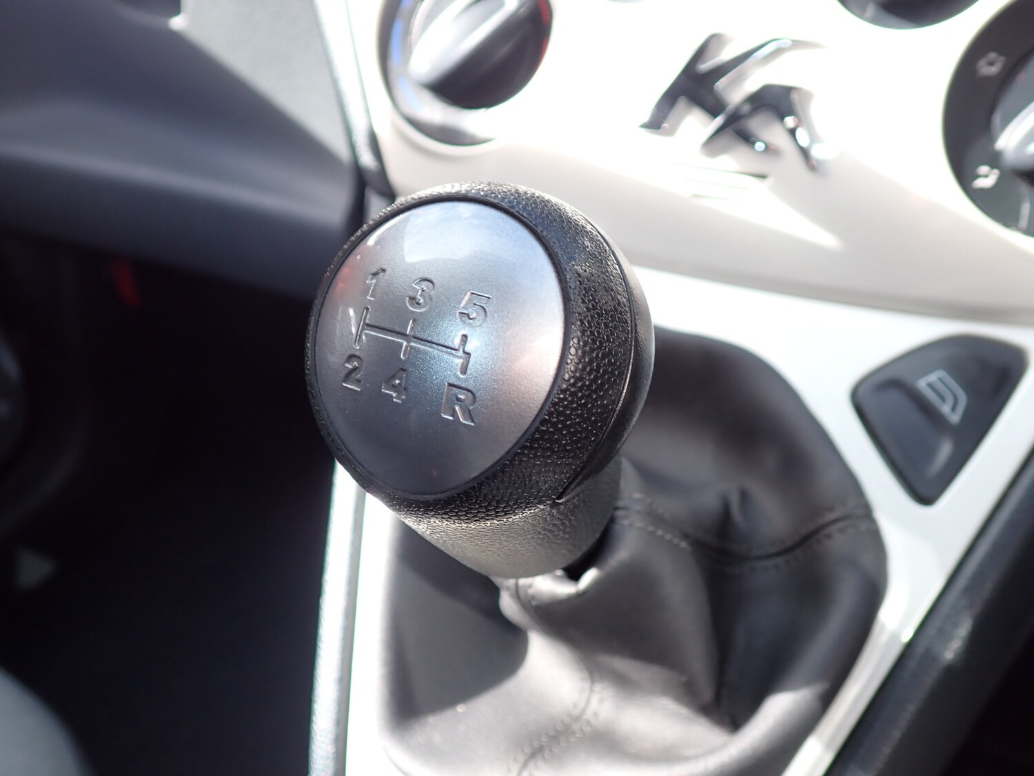 Used Ford Ka 2014 for sale - 77546201: Photo 14