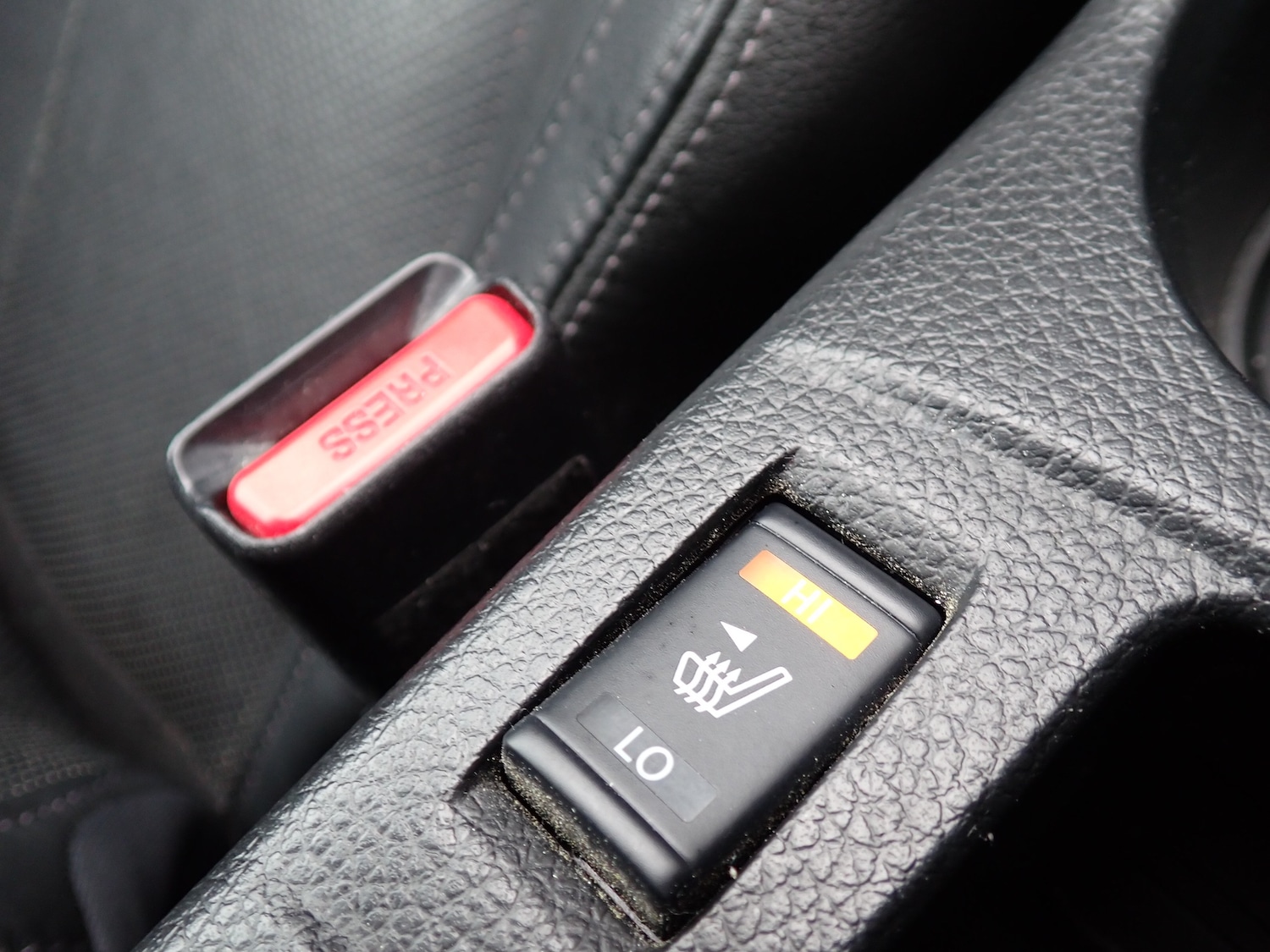 Used Nissan Qashqai 2015 for sale - 77650450: Photo 22