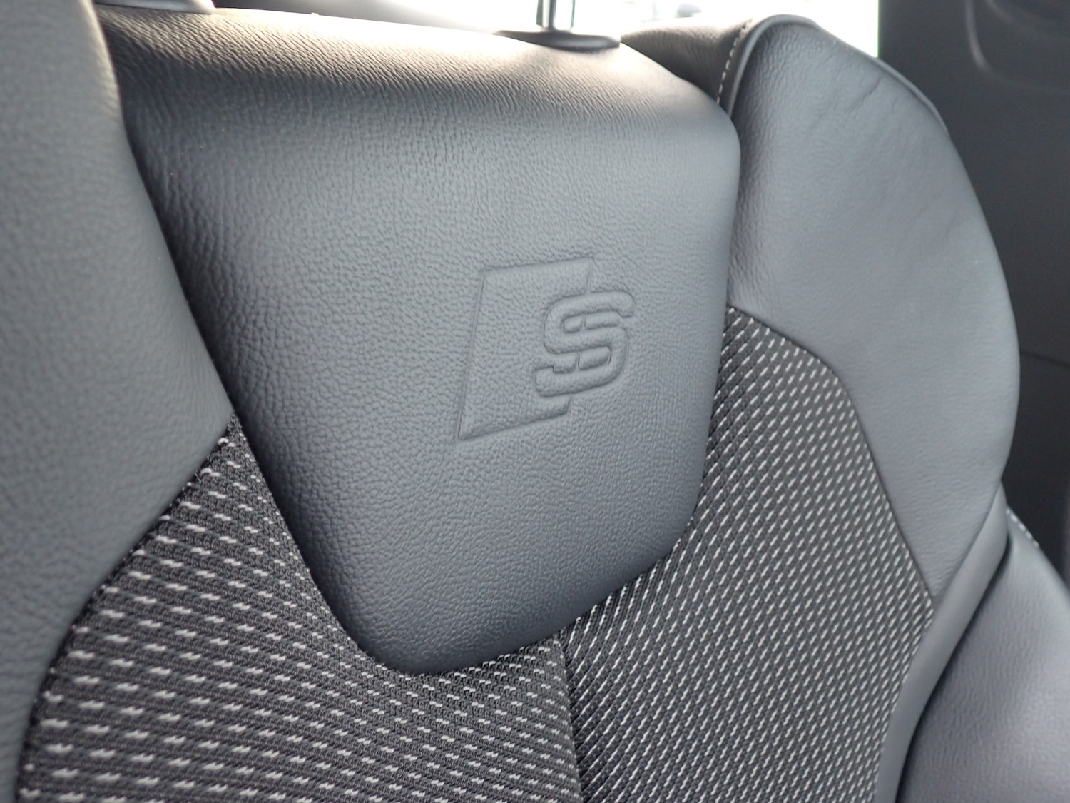 Used Audi Q2 2018 for sale - 77104117: Photo 4