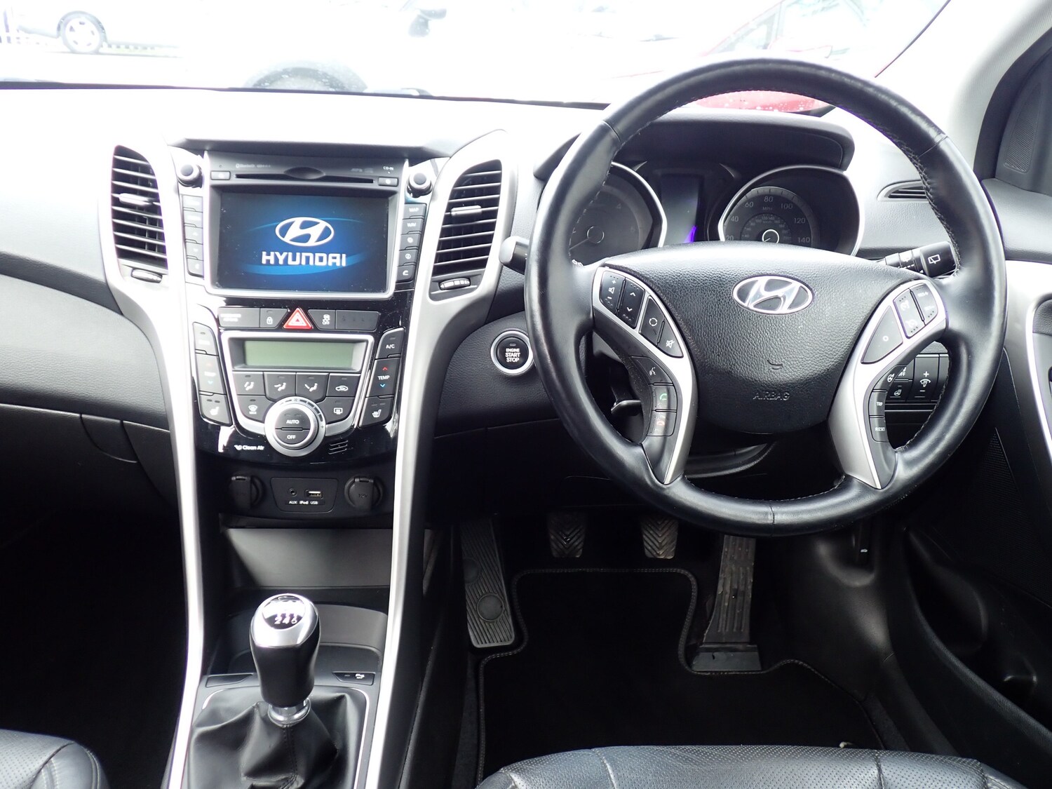 Used Hyundai i30 2016 for sale - 76273828: Photo 2