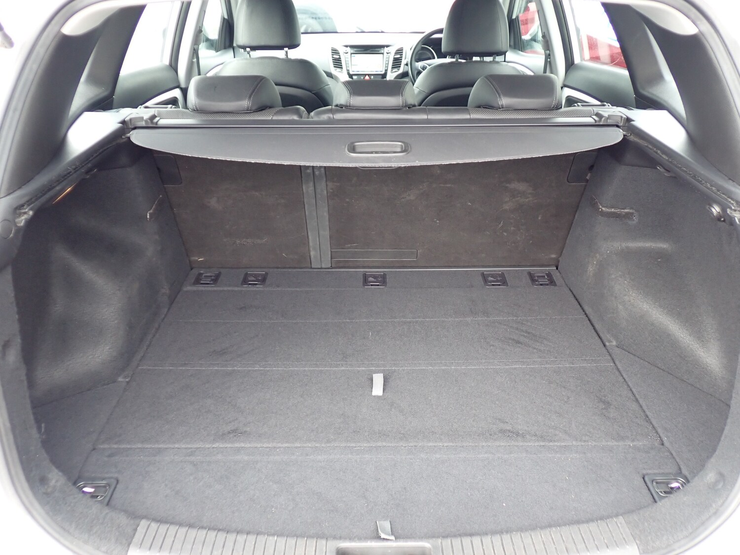 Used Hyundai i30 2016 for sale - 76273828: Photo 28