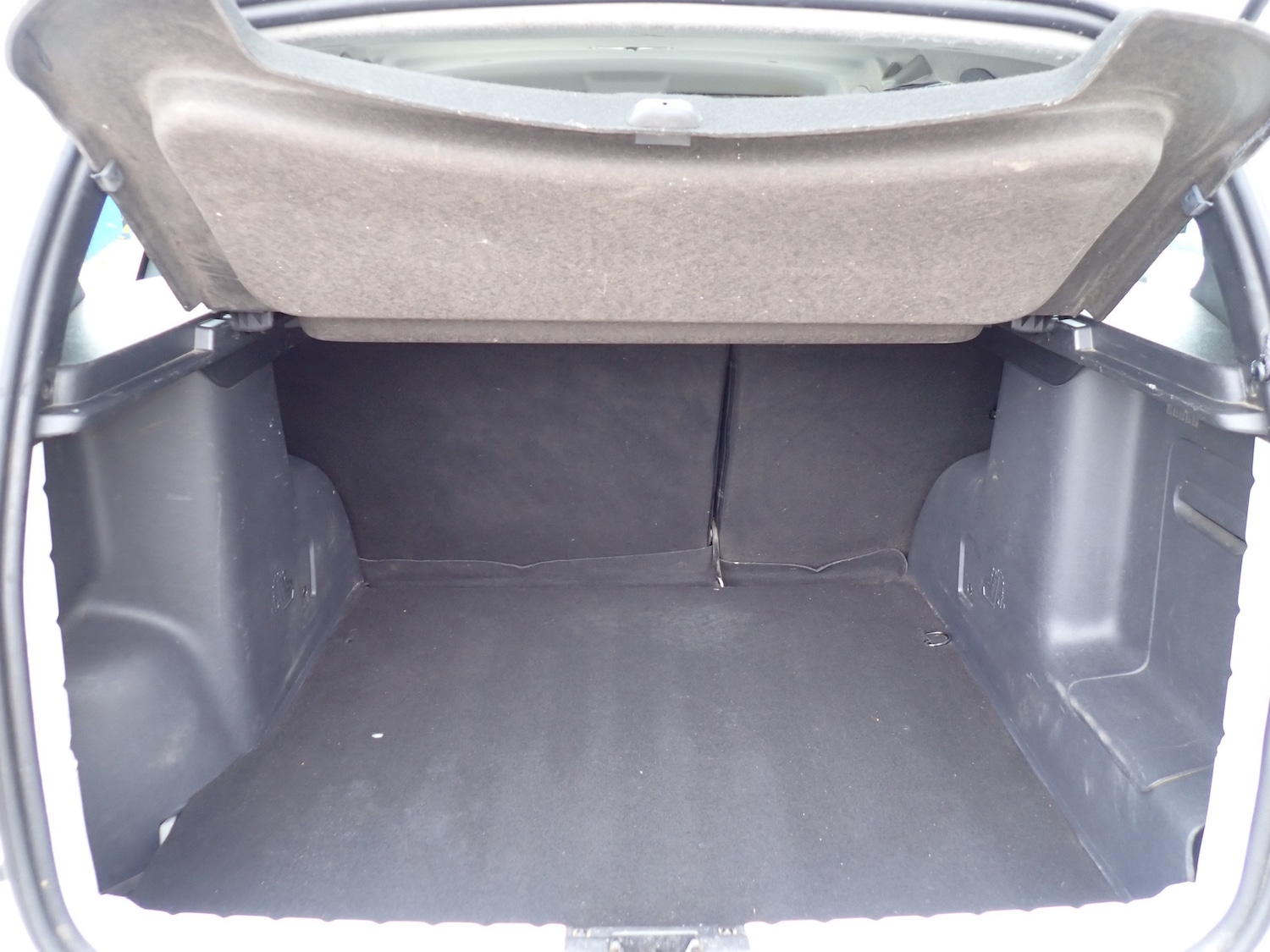 Used Dacia Duster 2018 for sale - 77570906: Photo 24