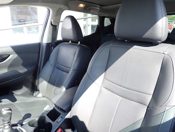 Used Nissan Qashqai 2017 for sale - 75550014: Photo