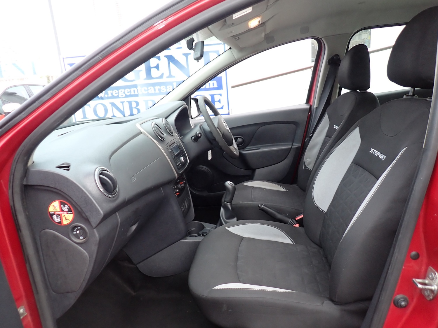 Used Dacia Sandero Stepway 2014 for sale - 76453669: Photo 3