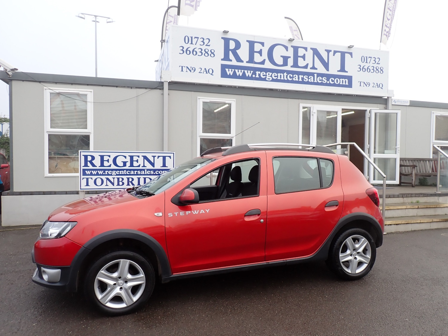 Used Dacia Sandero Stepway 2014 for sale - 76453669: Photo 5